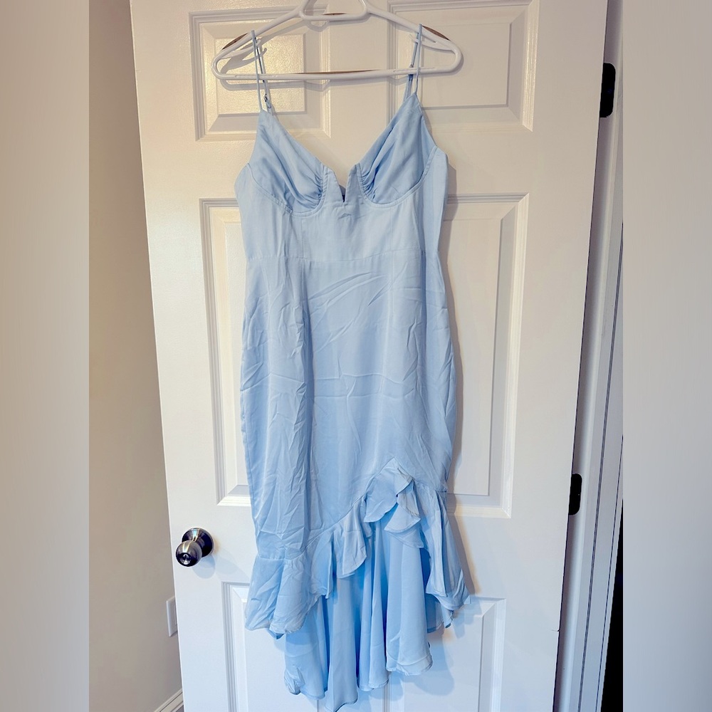 Selfie Leslie Midi Dress